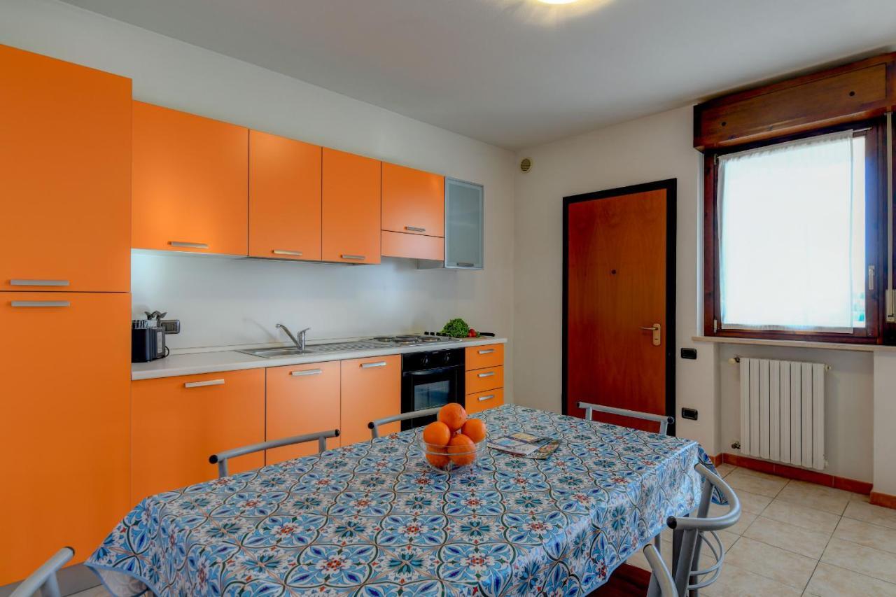 Residence Meridiana Пескиера дел Гарда Екстериор снимка