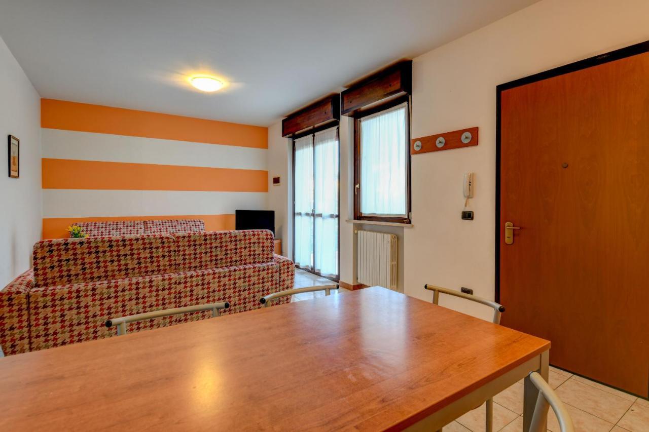 Residence Meridiana Пескиера дел Гарда Екстериор снимка